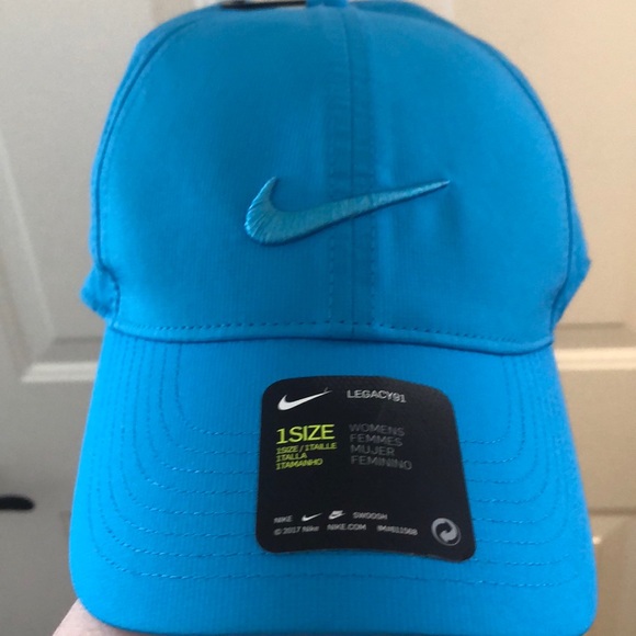 blue nike hat womens
